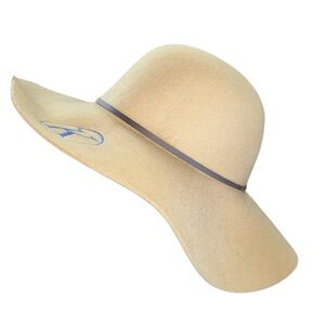 Elegant Tan Wide-Brim Hat